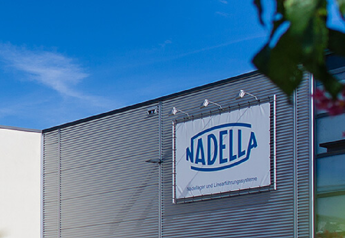 Industria 4.0, Nadella fa shopping in Spagna
